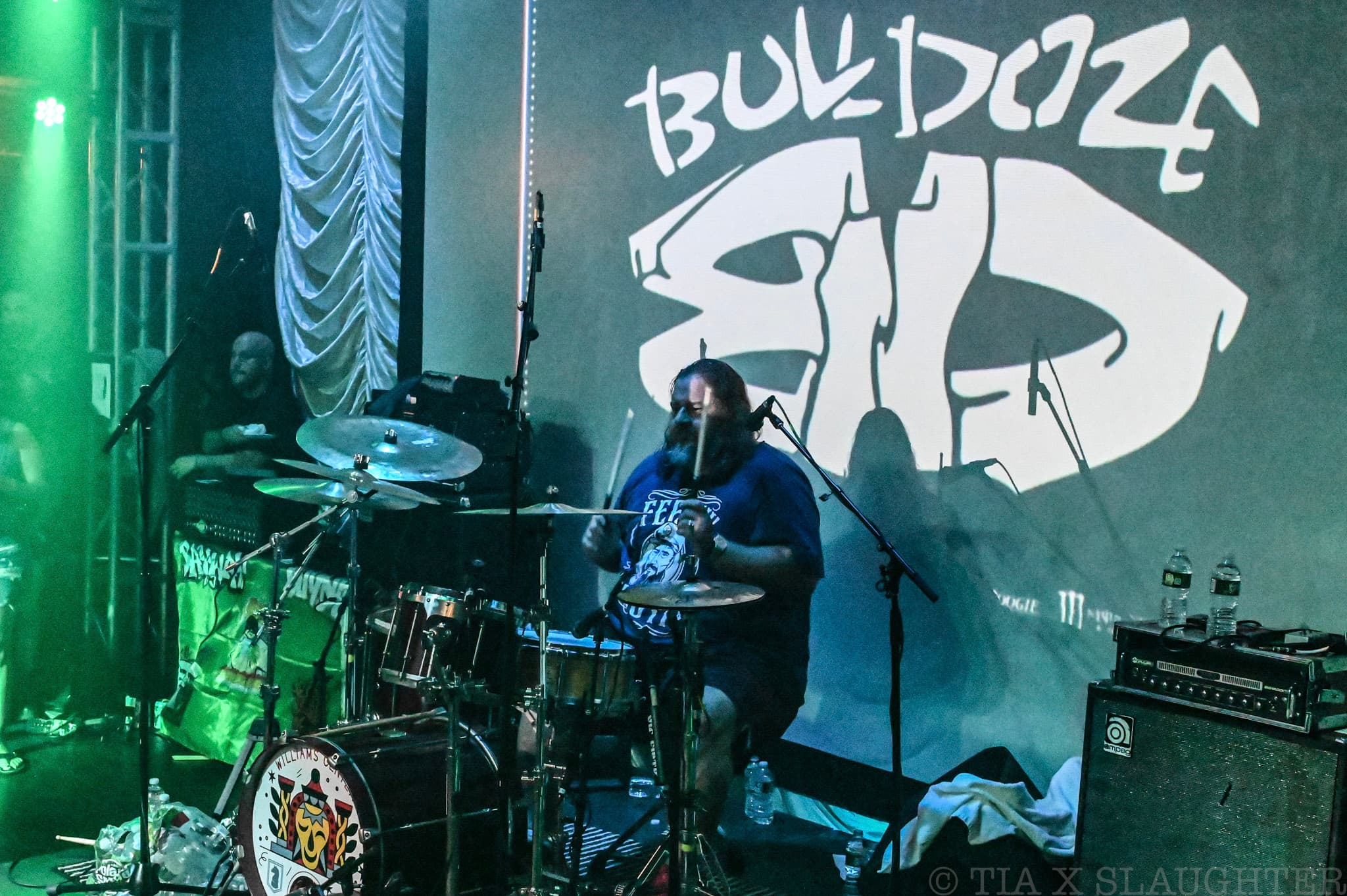 2-Bulldoze-02.jpg